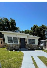 1170 NW 65th St, Miami, FL 33150