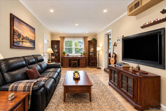 2653 Harding Avenue, Bronx, NY 10465