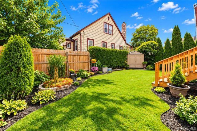 2653 Harding Avenue, Bronx, NY 10465