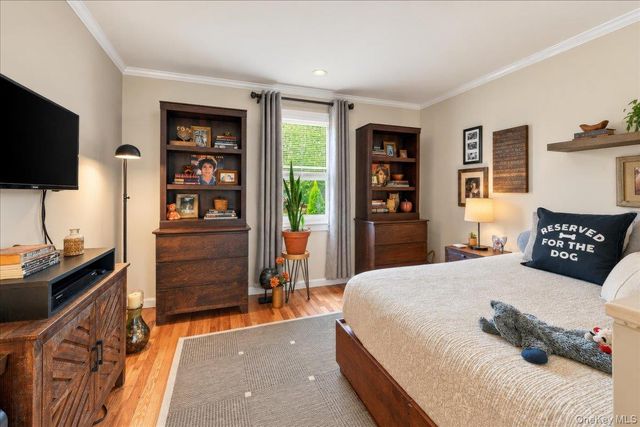 2653 Harding Avenue, Bronx, NY 10465