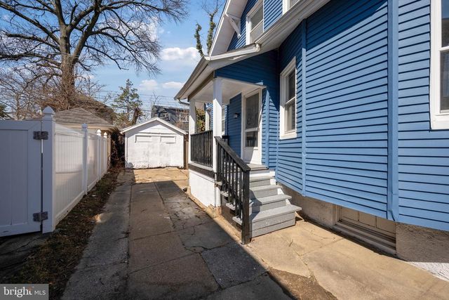 3410 EDGEWOOD RD, Baltimore, MD 21215