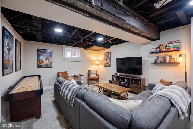 3410 EDGEWOOD RD, Baltimore, MD 21215