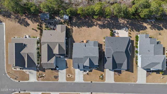 80 Radiance Way, Hampstead, NC 28443