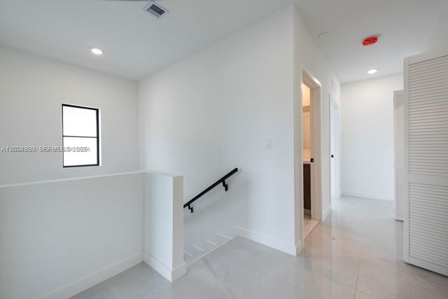 1327 NW 2nd Ln, Florida City, FL 33034