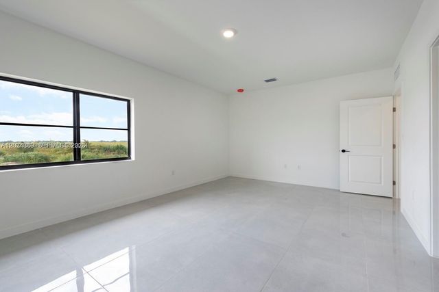 1327 NW 2nd Ln, Florida City, FL 33034