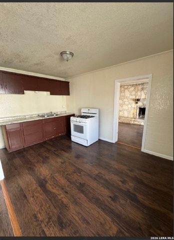 115 Sun, San Antonio, TX 78204