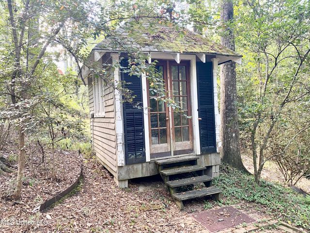 140 Westover Drive, Hazlehurst, MS 39083