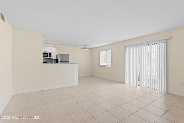 1870 Agora Circle SE 103, Palm Bay, FL 32909