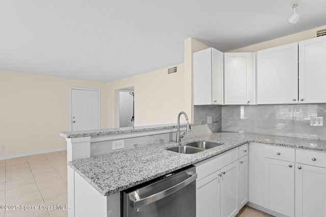 1870 Agora Circle SE 103, Palm Bay, FL 32909