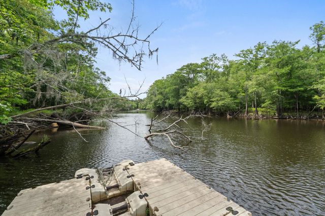 3083 Wildhorse Dr., Conway, SC 29526