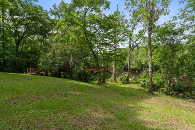 3083 Wildhorse Dr., Conway, SC 29526