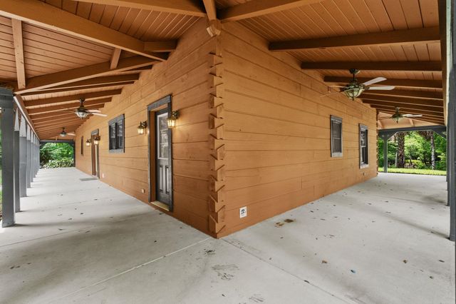 3083 Wildhorse Dr., Conway, SC 29526