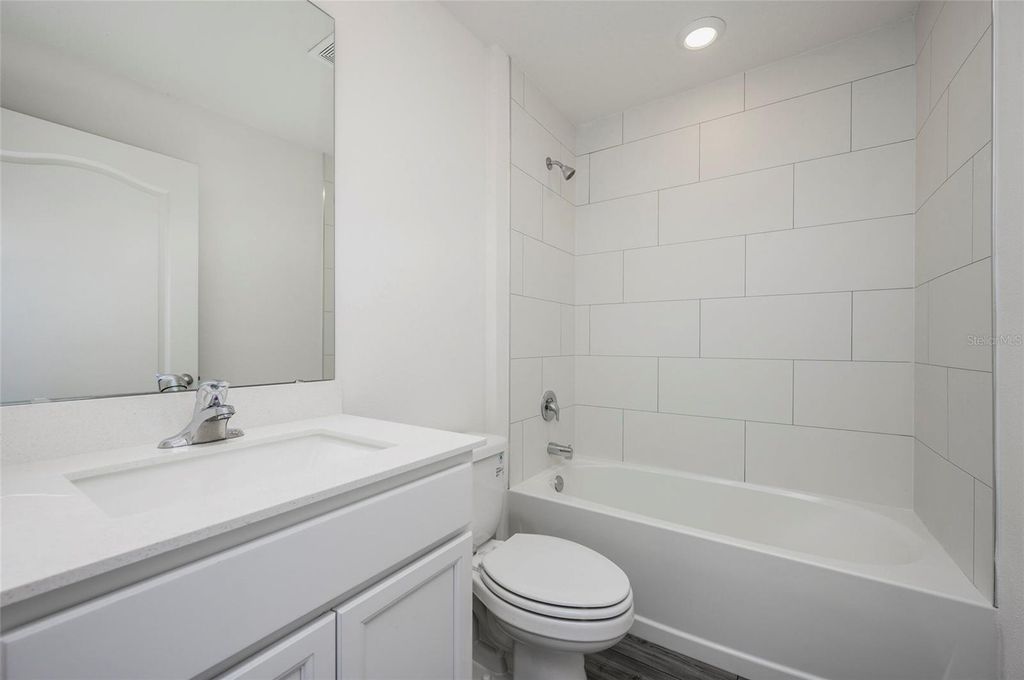 Image 17 of property listing at 349 BOWFIN DRIVE, Poinciana, FL 34759