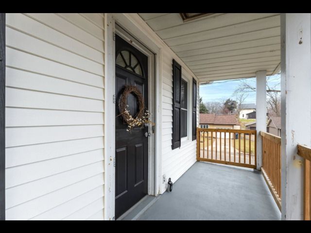 2503 Glenn Street, Bettendorf, IA 52722