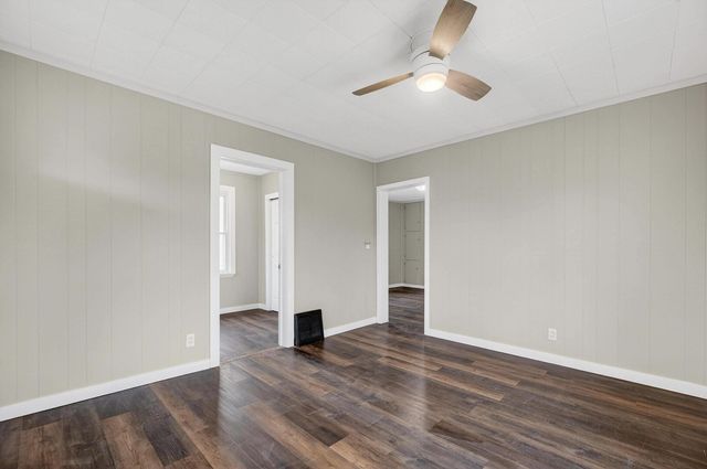 2503 Glenn Street, Bettendorf, IA 52722