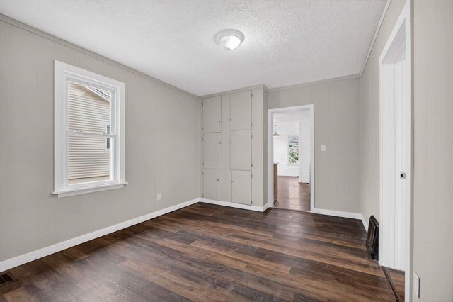 2503 Glenn Street, Bettendorf, IA 52722