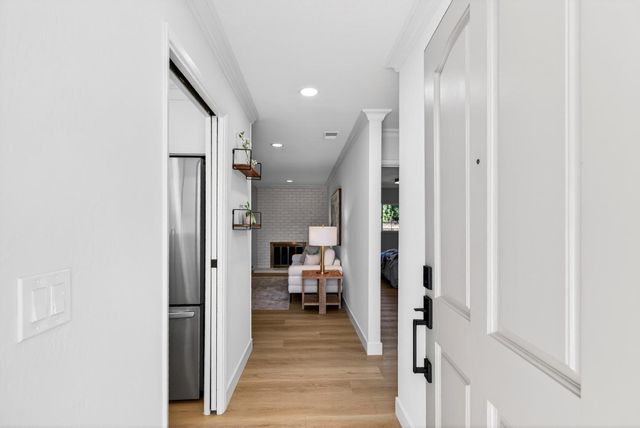 1718 Chitamook Court, Sunnyvale, CA 94087