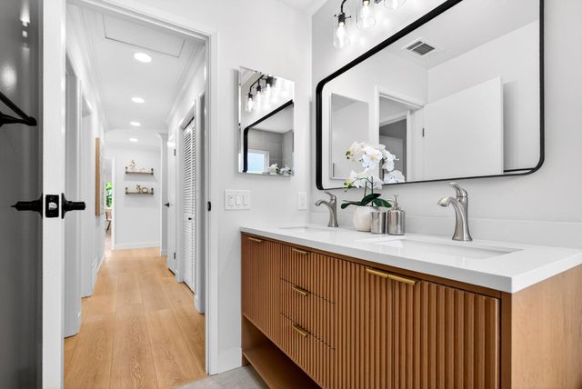 1718 Chitamook Court, Sunnyvale, CA 94087