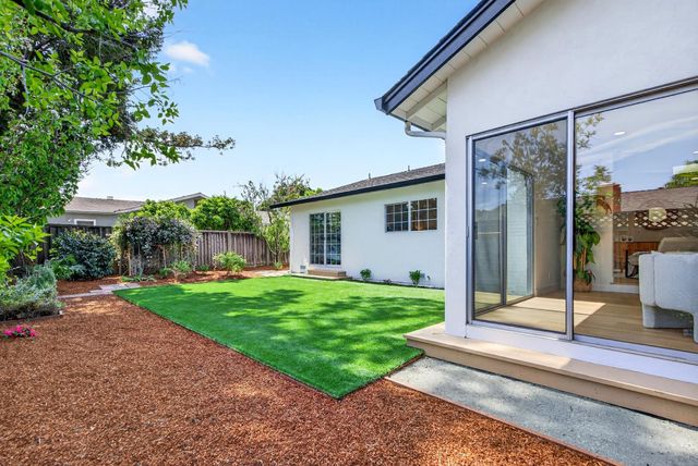 1718 Chitamook Court, Sunnyvale, CA 94087