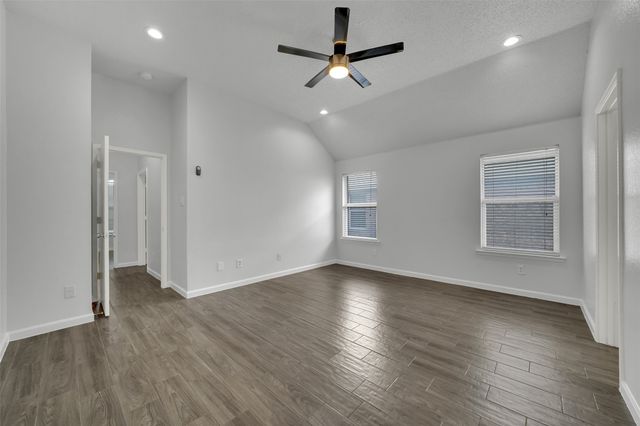 2068 Pecan Creek Drive, Mesquite, TX 75181