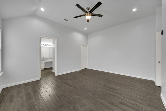 2068 Pecan Creek Drive, Mesquite, TX 75181