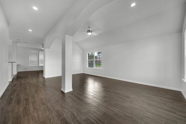 2068 Pecan Creek Drive, Mesquite, TX 75181