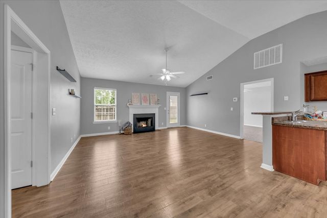 3325 Perlino Dr, Murfreesboro, TN 37128