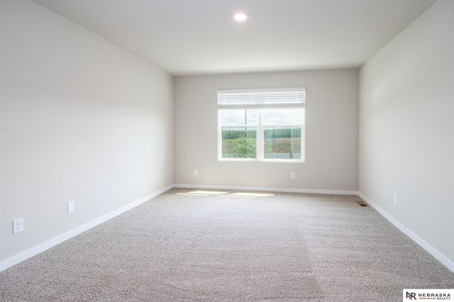 20467 Swallowtail Street, Gretna, NE 68028