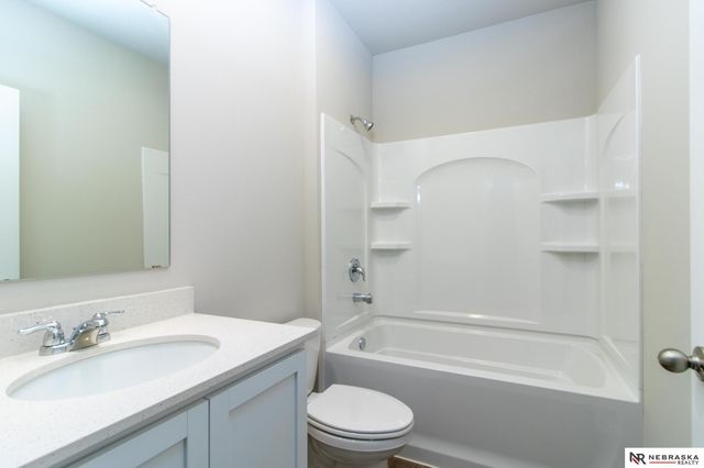 20467 Swallowtail Street, Gretna, NE 68028