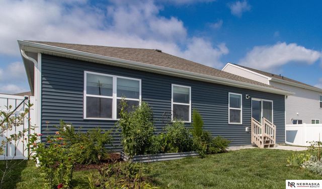 20467 Swallowtail Street, Gretna, NE 68028