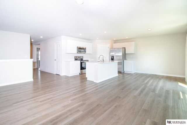 20467 Swallowtail Street, Gretna, NE 68028