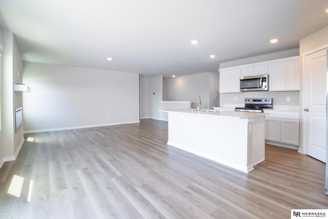 20467 Swallowtail Street, Gretna, NE 68028