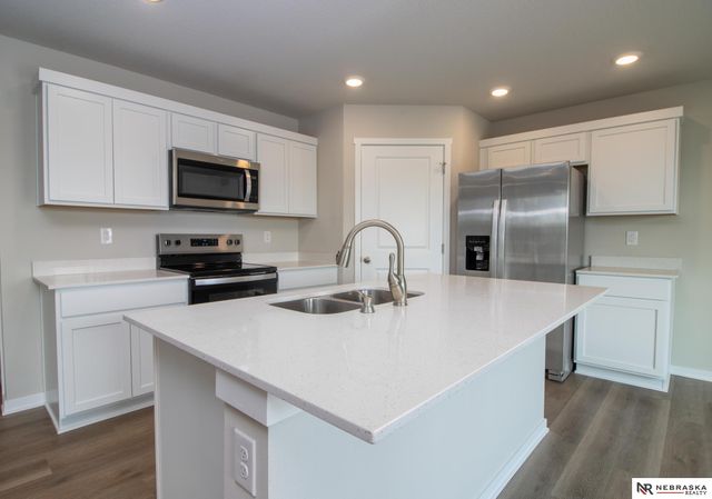 20467 Swallowtail Street, Gretna, NE 68028