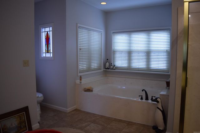 6 Masters Place, Maumelle, AR 72113