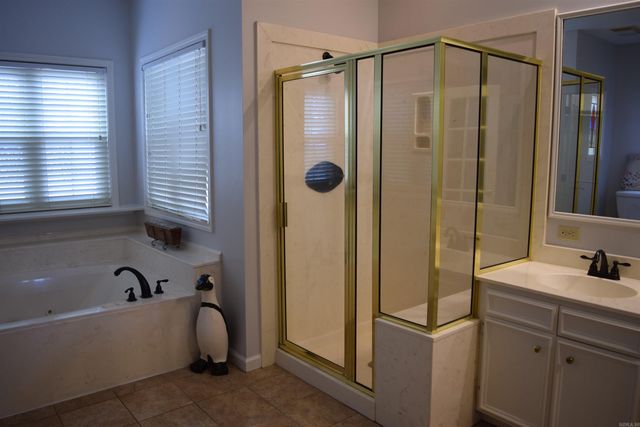 6 Masters Place, Maumelle, AR 72113