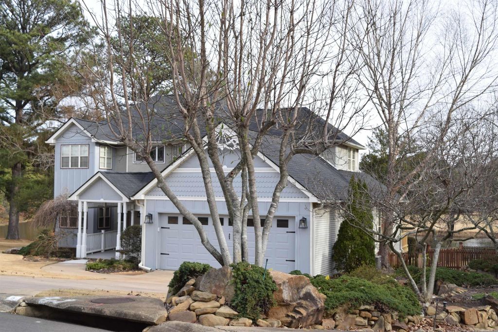 6 Masters Place, Maumelle, AR 72113