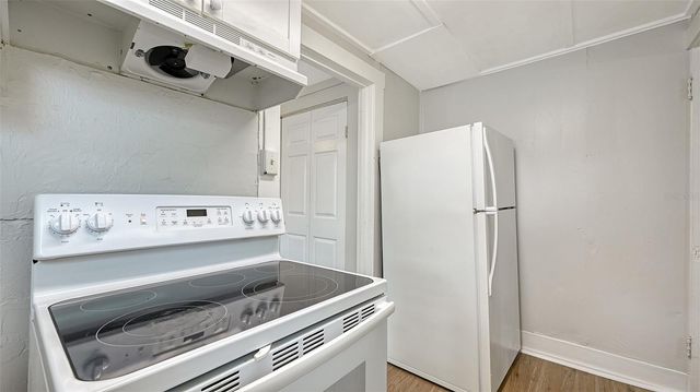 1016 10TH AVENUE W, Bradenton, FL 34205