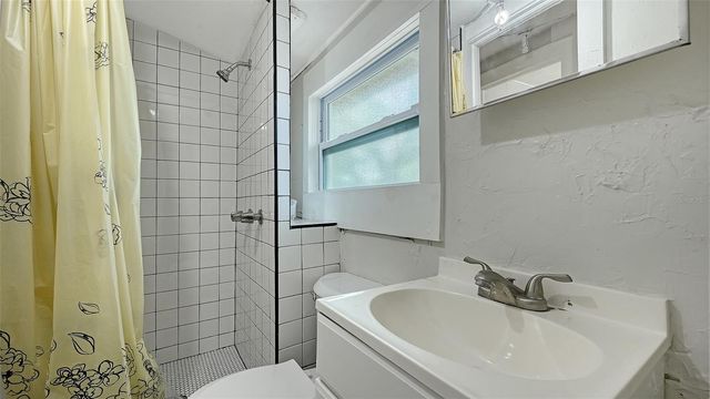 1016 10TH AVENUE W, Bradenton, FL 34205