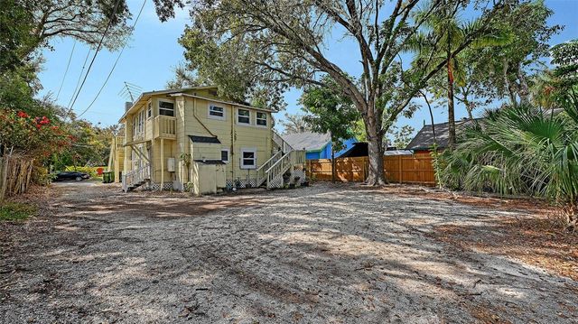 1016 10TH AVENUE W, Bradenton, FL 34205