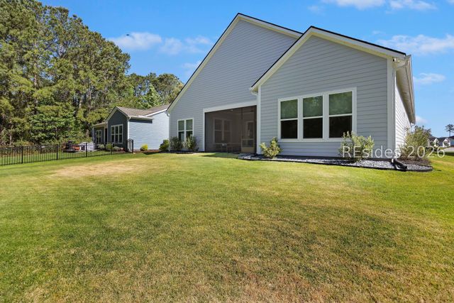 327 Juneberry Ct, Hardeeville, SC 29927
