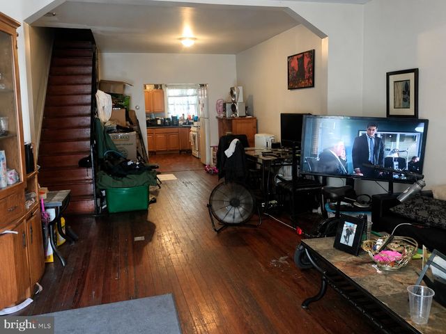 2915 MCELDERRY ST, Baltimore, MD 21205