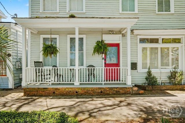 341 E Broad Street, Savannah, GA 31401