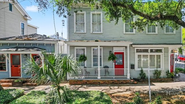 341 E Broad Street, Savannah, GA 31401