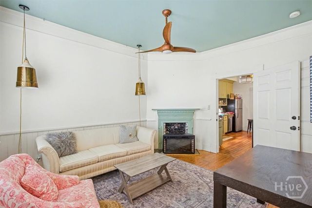 341 E Broad Street, Savannah, GA 31401