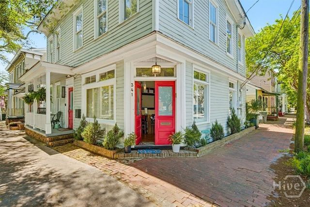 341 E Broad Street, Savannah, GA 31401