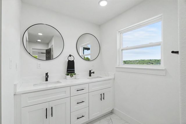 3623 Sioux Trail, Granbury, TX 76048