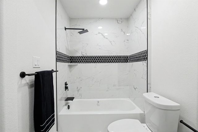 3623 Sioux Trail, Granbury, TX 76048