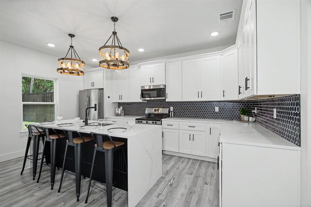 3623 Sioux Trail, Granbury, TX 76048