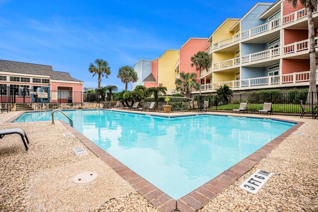 7820 Seawall Boulevard 322, Galveston, TX 77551