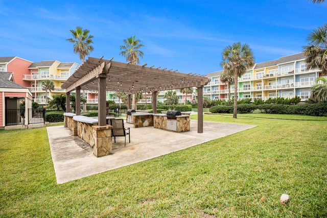 7820 Seawall Boulevard 322, Galveston, TX 77551